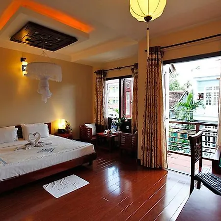 Long Life Riverside Hotel-2